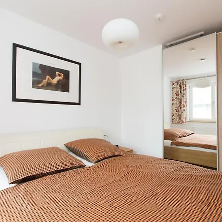 Hafendorf Haus 7/ 5 *
