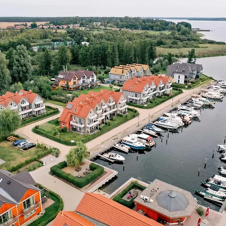 Hafendorf Haus 7 5 Nr 89 Parkplatz Am Haus Lägenhet